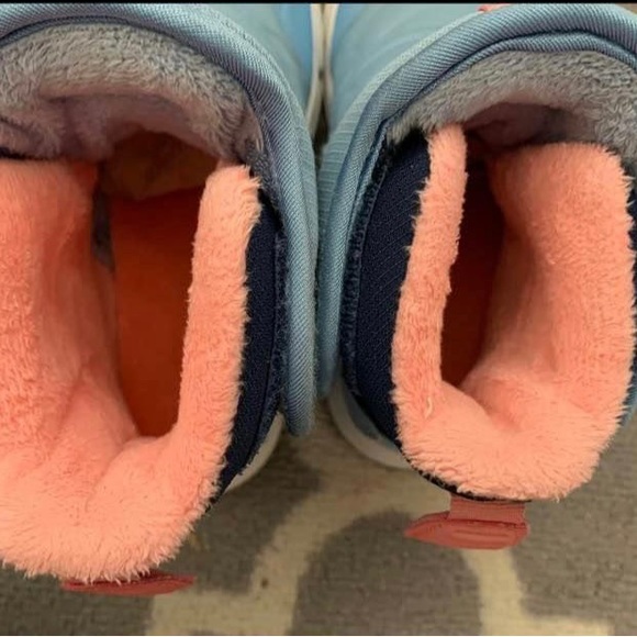 Nike Novice Boots - Picture 8 of 10